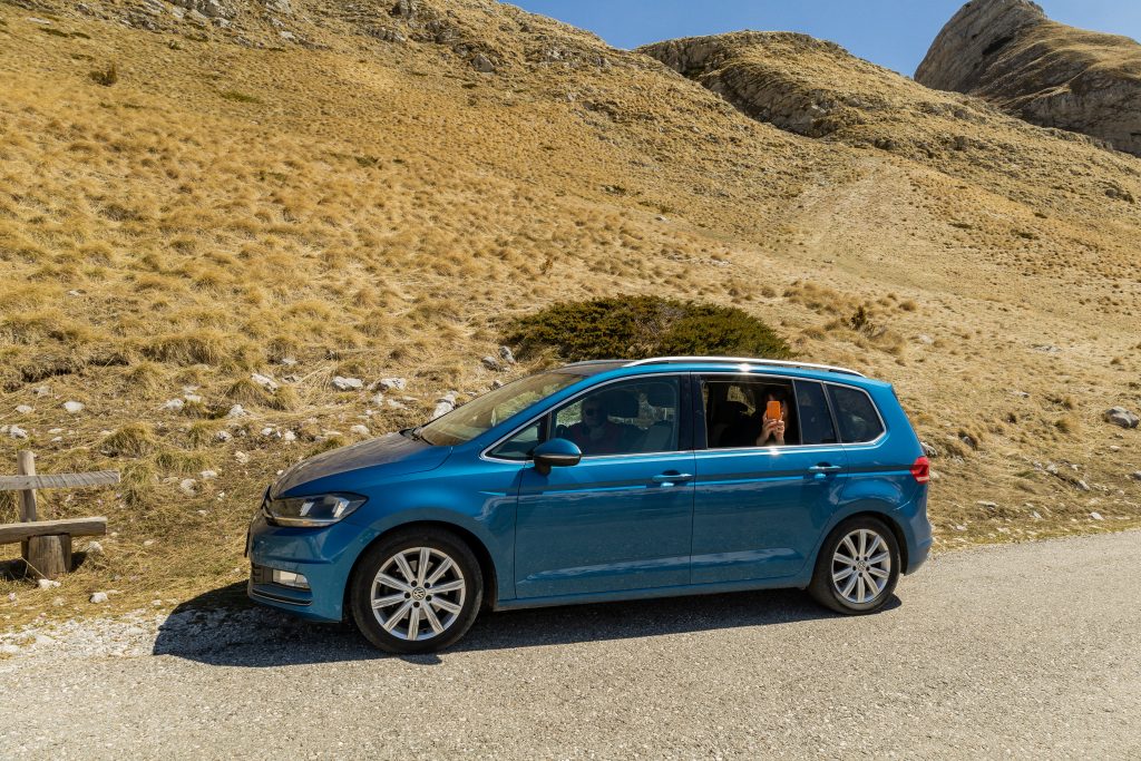 Benefits of Renting a Car in Montenegro During the Quiet Months